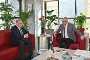 Yaşanan Depremler Sonrasında Vali Karadeniz’e Ziyaretler Devam Ediyor