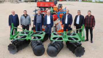 Başkan Bilgin’den Çiftçiye Tarımsal Ekipman Desteği