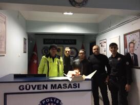 Engelli Vatandaş Polis Haftasını Unutmadı