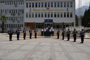 Vali Karadeniz Veda Ziyaretlerine Başladı