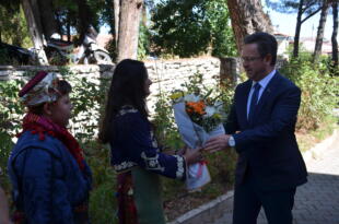 VALİ ÜNLÜ’DEN KULA’YA TANIŞMA ZİYARETİ