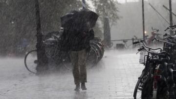 MOTOSİKLET, ELEKTRİKLİ SCOOTER VE MOTOKURYELER İKİNCİ BİR EMRE KADAR TIRAFİGE CIKAMAYAÇAK.