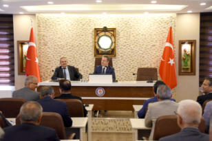 Vali Ünlü Başkanlığında İl İdare Şube Başkanları Toplantısı Yapıldı