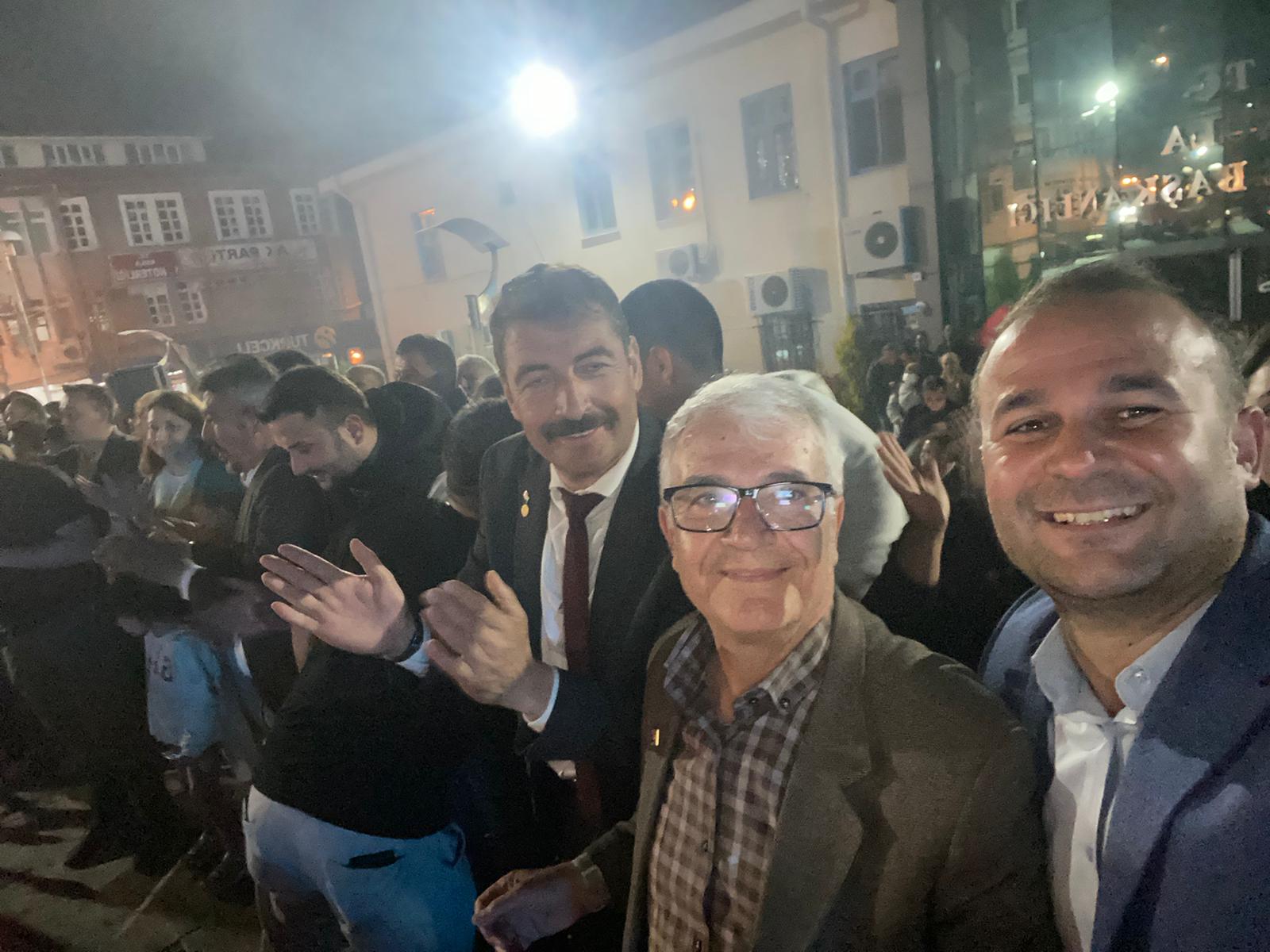 Kula’nın Yeni Belediye Başkanı Hikmet Dönmez Oldu