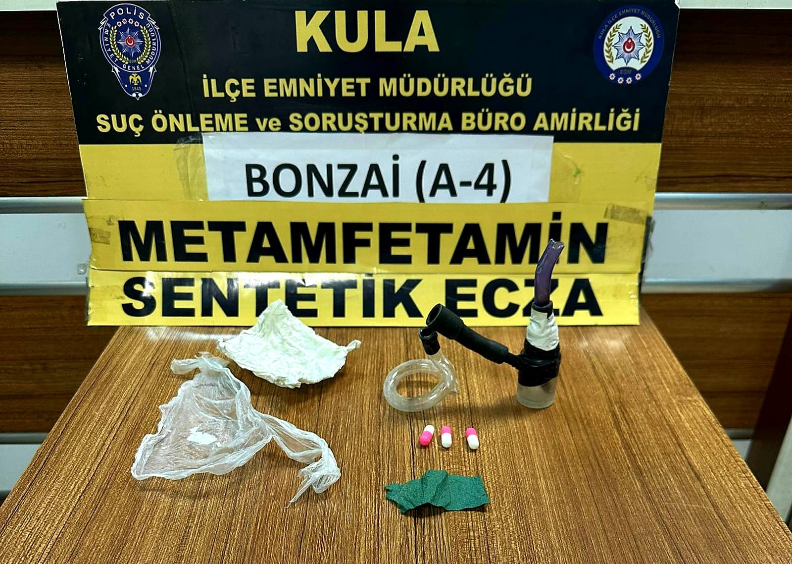 KULA’DA SUÇLULARA GEÇİT YOK: 13 GÖZALTI, 2 TUTUKLAMA!