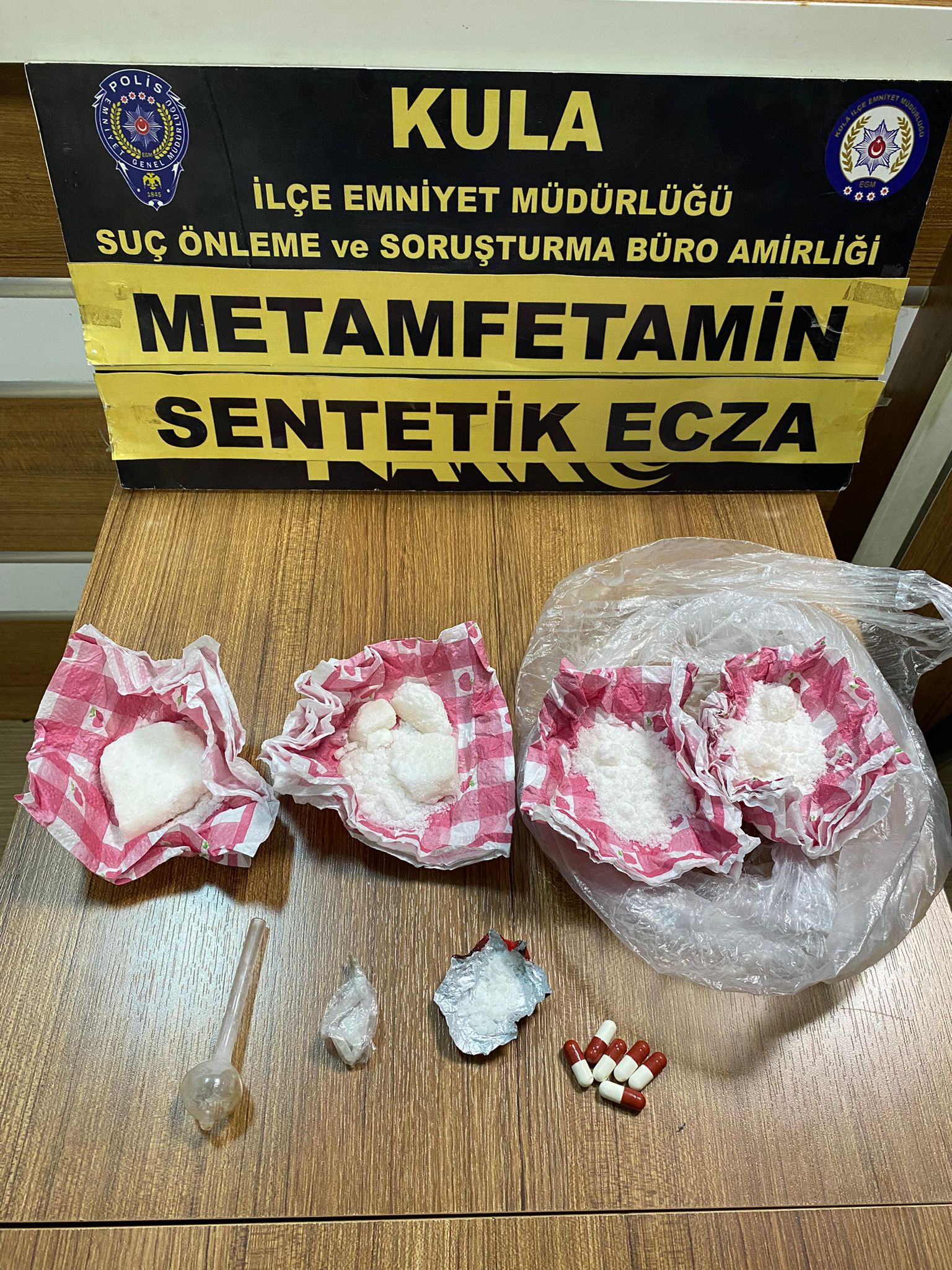 KULA POLİSİ BAYRAM ÖNCESİ GEÇİT VERMEDİ