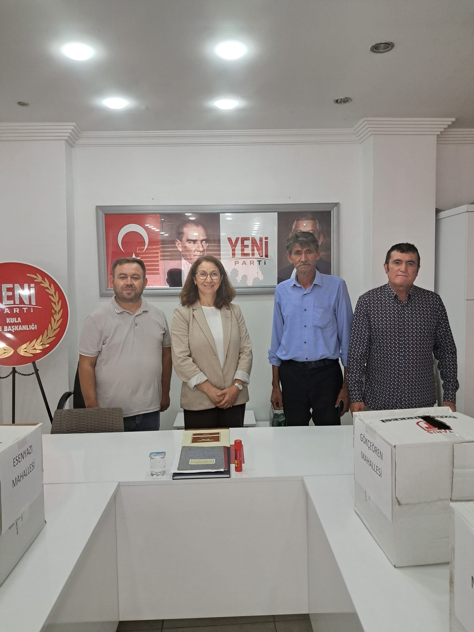 KULA YENİ PARTİDE İLÇE BAŞKAN ADAYI DÖRT OLDU