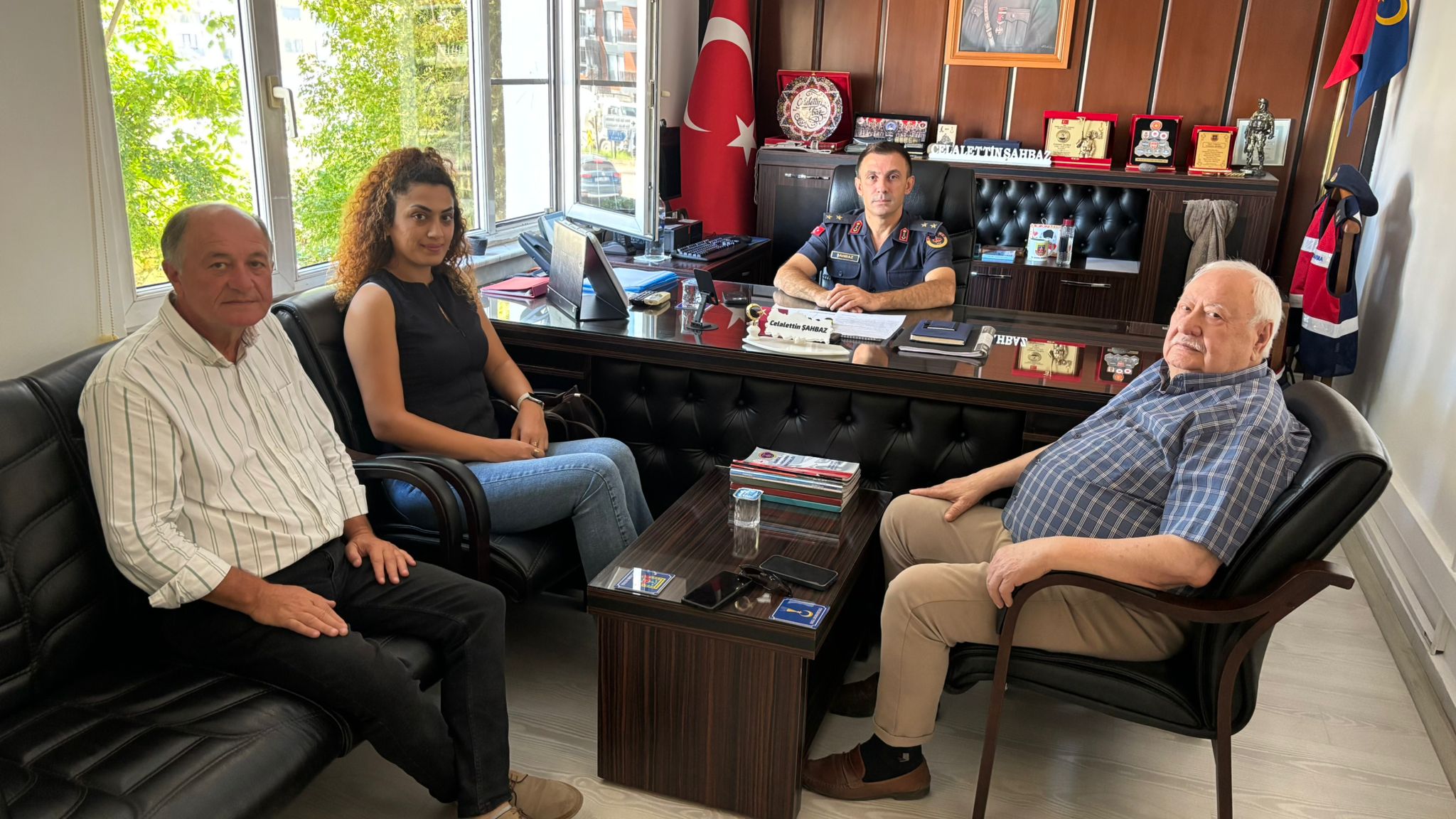 KULA İLÇE JANDARMA KOMUTANI ŞAHBAZ’A HAYIRLI OLSUN ZİYARETİ