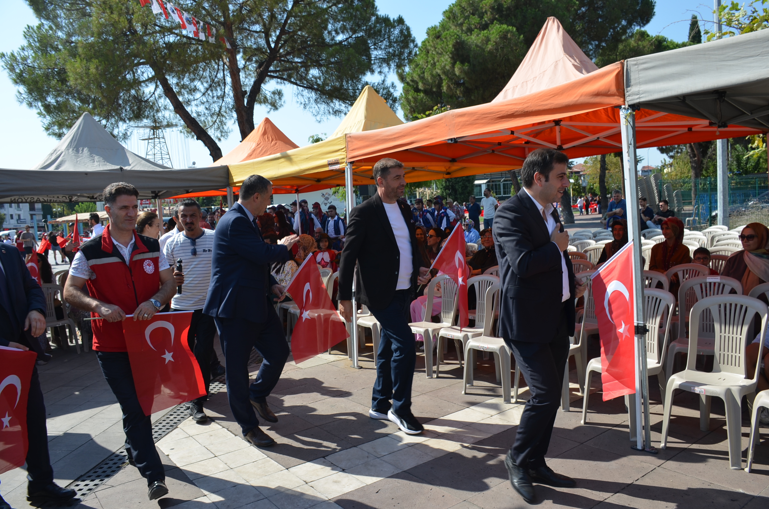 KURTULUŞUN 104 . YILI KUTLANDI